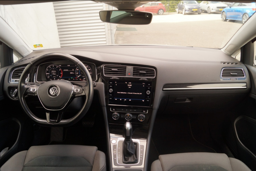 Volkswagen Golf Variant 1.5 TSI 150pk DSG Highline -PANO-LED-ECC-CAM-