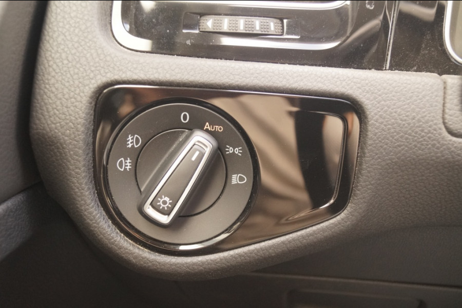 Volkswagen Golf Variant 1.5 TSI 150pk DSG Highline -PANO-LED-ECC-CAM-