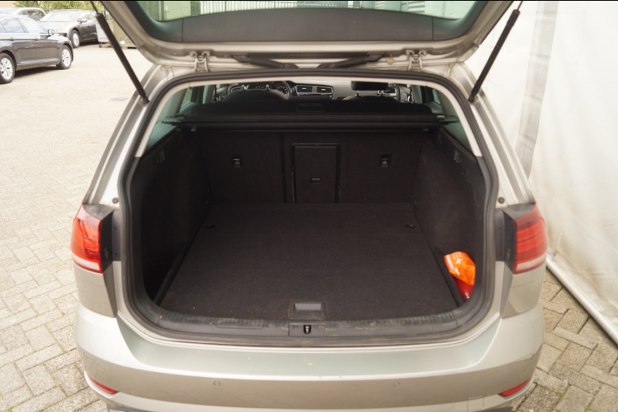 Volkswagen Golf Variant 1.5 TSI 150pk DSG Highline -PANO-LED-ECC-CAM-