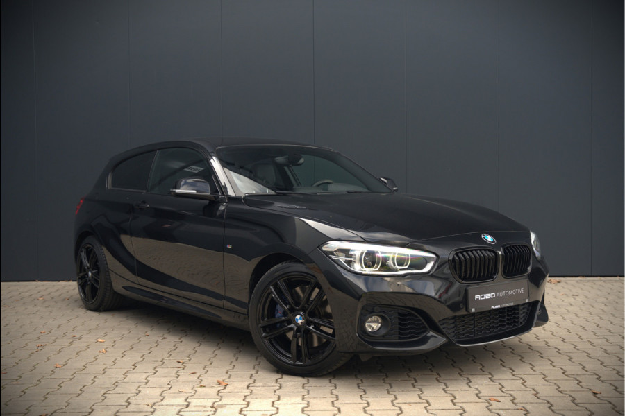 BMW 1-serie 118i High Executive M Sport | Stoelverwarming | Navigatie | Cruise Control | Keyless | LCI2 | Parkeersensoren | DAB | Shadow Line | M Sport Remmen | HIFI | LED