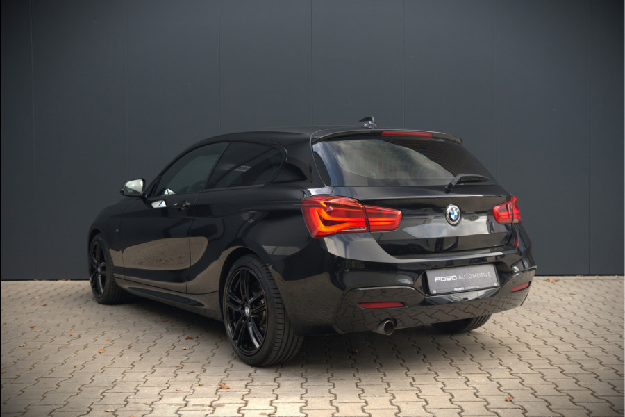 BMW 1-serie 118i High Executive M Sport | Stoelverwarming | Navigatie | Cruise Control | Keyless | LCI2 | Parkeersensoren | DAB | Shadow Line | M Sport Remmen | HIFI | LED