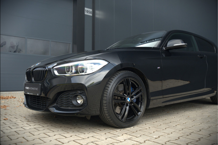 BMW 1-serie 118i High Executive M Sport | Stoelverwarming | Navigatie | Cruise Control | Keyless | LCI2 | Parkeersensoren | DAB | Shadow Line | M Sport Remmen | HIFI | LED