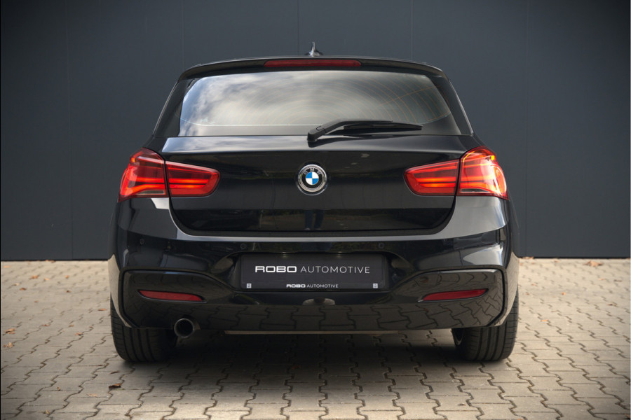 BMW 1-serie 118i High Executive M Sport | Stoelverwarming | Navigatie | Cruise Control | Keyless | LCI2 | Parkeersensoren | DAB | Shadow Line | M Sport Remmen | HIFI | LED