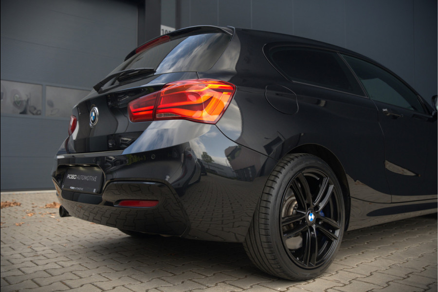 BMW 1-serie 118i High Executive M Sport | Stoelverwarming | Navigatie | Cruise Control | Keyless | LCI2 | Parkeersensoren | DAB | Shadow Line | M Sport Remmen | HIFI | LED