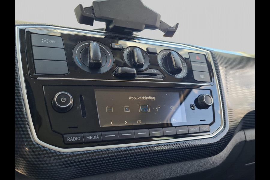 Volkswagen up! 1.0 BMT move up!