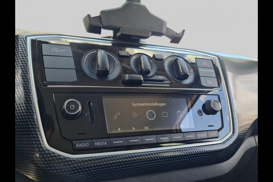 Volkswagen up! 1.0 BMT move up!