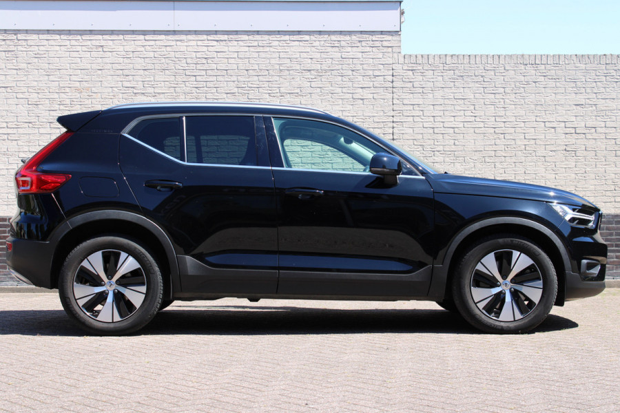 Volvo XC40 1.5 T5 Recharge Inscription expression | Navigatie | Led | Keyless