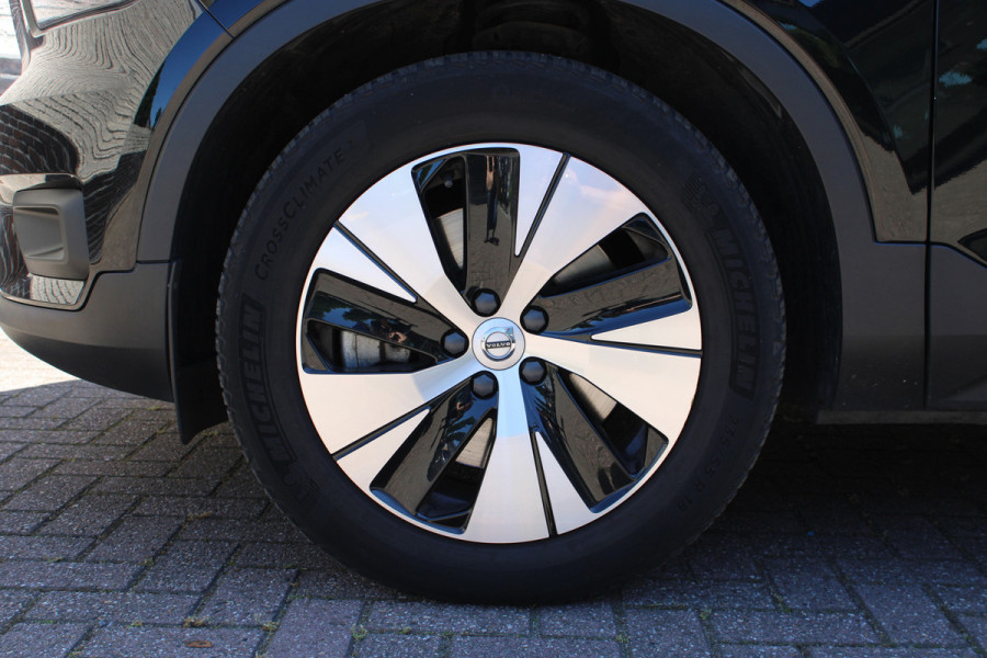 Volvo XC40 1.5 T5 Recharge Inscription expression | Navigatie | Led | Keyless