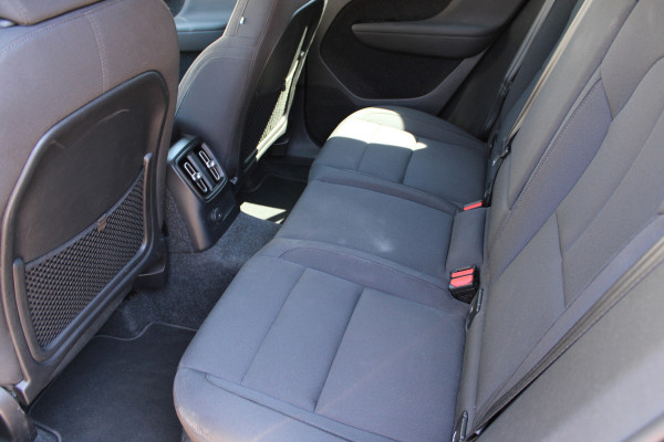 Volvo XC40 1.5 T5 Recharge Inscription expression | Navigatie | Led | Keyless