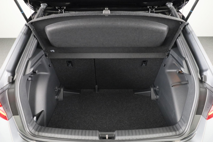 Škoda Fabia Monte Carlo 1.0 TSI 115 pk 7 versn. DSG | Adaptive Cruise | Blind Spot | Apple Carplay | Verwarmde stoelen
