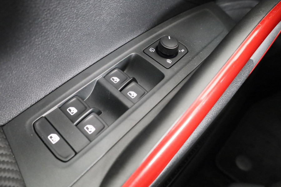 Škoda Fabia Monte Carlo 1.0 TSI 115 pk 7 versn. DSG | Adaptive Cruise | Blind Spot | Apple Carplay | Verwarmde stoelen