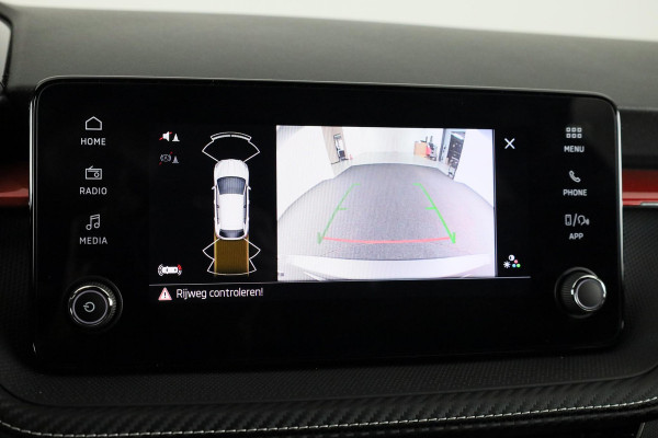 Škoda Fabia Monte Carlo 1.0 TSI 115 pk 7 versn. DSG | Adaptive Cruise | Blind Spot | Apple Carplay | Verwarmde stoelen