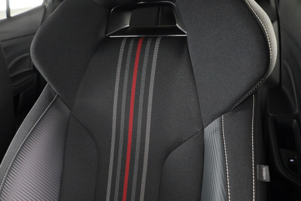 Škoda Fabia Monte Carlo 1.0 TSI 115 pk 7 versn. DSG | Adaptive Cruise | Blind Spot | Apple Carplay | Verwarmde stoelen