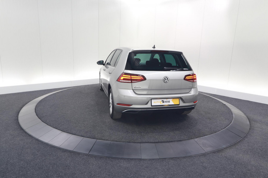 Volkswagen Golf 1.0 TSI Highline | Adaptieve Cruise Control | Apple Carplay | Parkeersensoren | Stoelverwarming