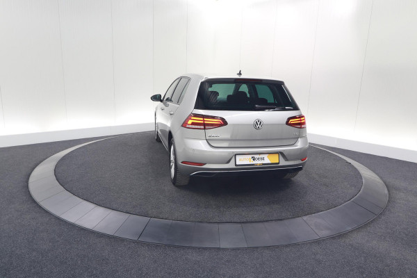 Volkswagen Golf 1.0 TSI Highline | Adaptieve Cruise Control | Apple Carplay | Parkeersensoren | Stoelverwarming