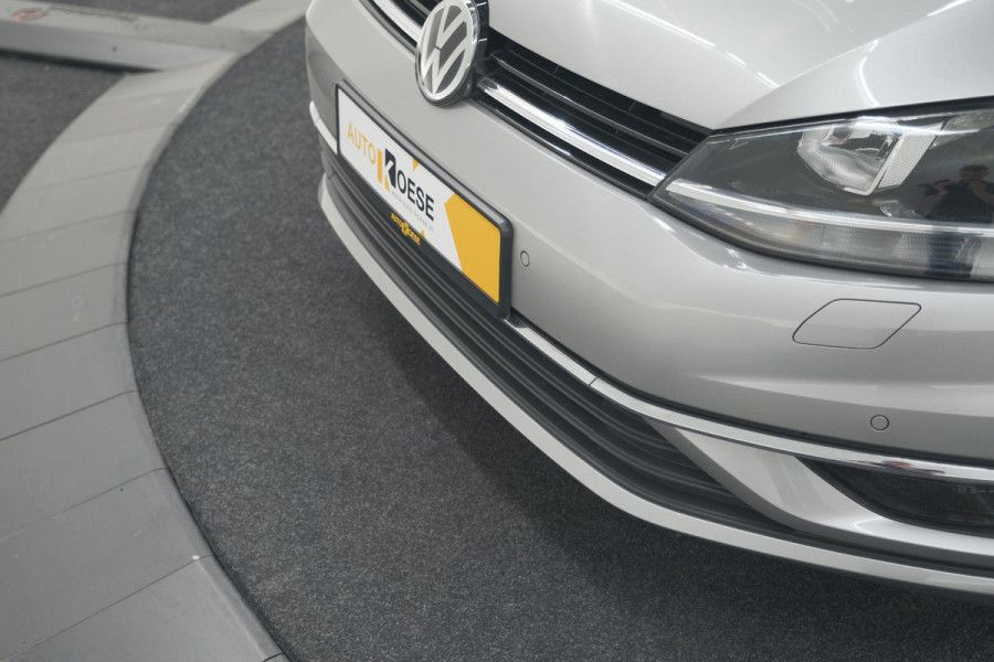 Volkswagen Golf 1.0 TSI Highline | Adaptieve Cruise Control | Apple Carplay | Parkeersensoren | Stoelverwarming