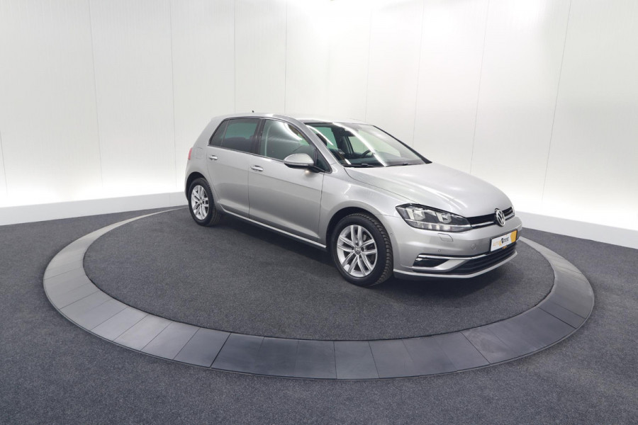 Volkswagen Golf 1.0 TSI Highline | Adaptieve Cruise Control | Apple Carplay | Parkeersensoren | Stoelverwarming