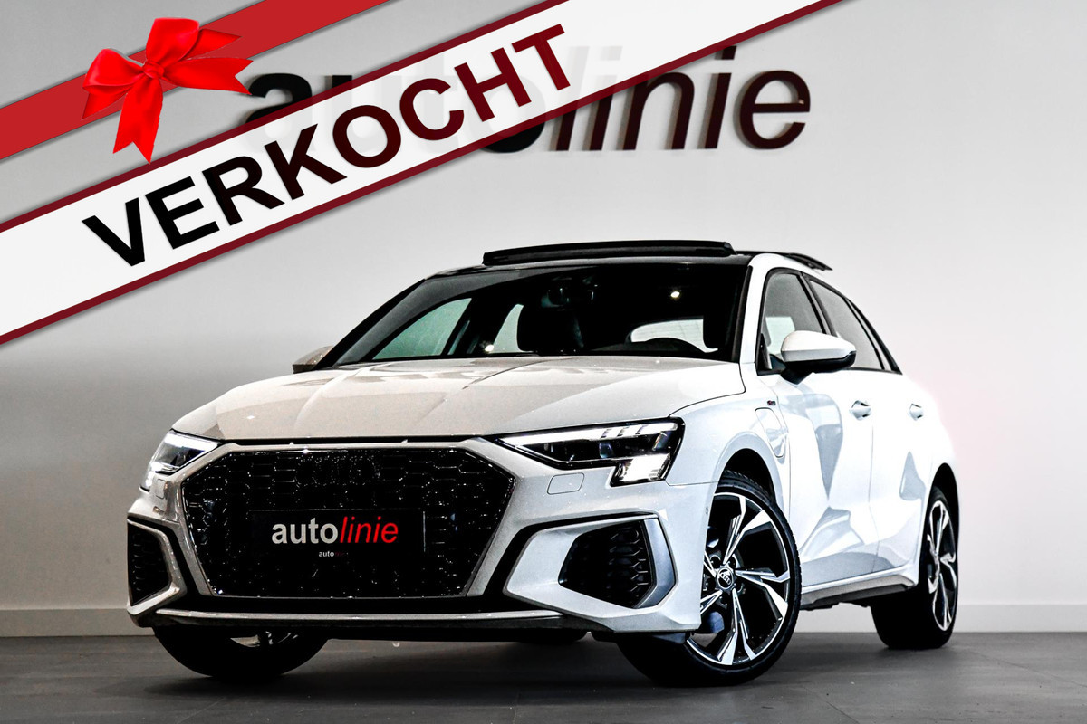 Audi A3 Sportback 40 TFSI e S-Line. Pano, Keyless, Camera, Matrix, Dodeh, CarPlay! Audi A3 Sportback 40 TFSI e S-Line. Pano, Keyless, Camera, Matrix, Dodeh, CarPlay!