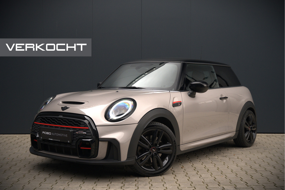MINI Mini 2.0 Cooper S John Cooper Works | Navigatie | Cruise Control | Apple Carplay | Stoelverwarming | Keyless | Ambiance Verlichting | Automaat | JCW | LED | Parkeersensoren Achter | DAB | Leder | Union Jack MINI Mini 2.0 Cooper S John Cooper Works | Navigatie | Cruise Control | Apple Carplay | Stoelverwarming | Keyless | Ambiance Verlichting | Automaat | JCW | LED | Parkeersensoren Achter | DAB | Leder | Union Jack
