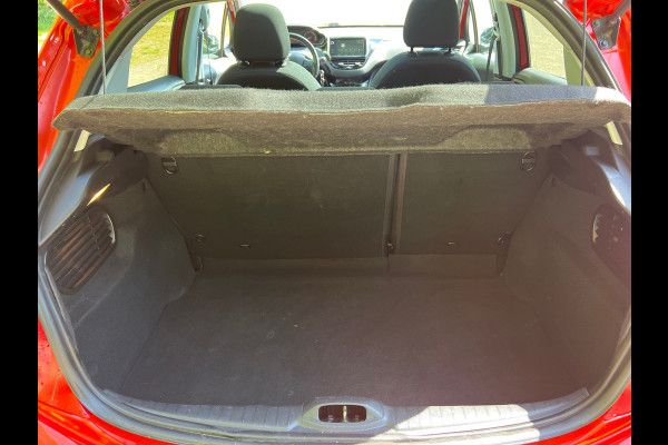 Peugeot 208 1.2 PureTech Allure | Pano + Cruise + Navi |
