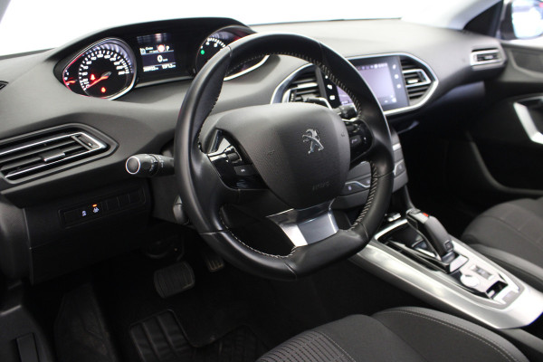 Peugeot 308 1.2 PureTech Allure |Camera|Navi|