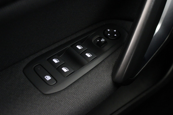 Peugeot 308 1.2 PureTech Allure |Camera|Navi|