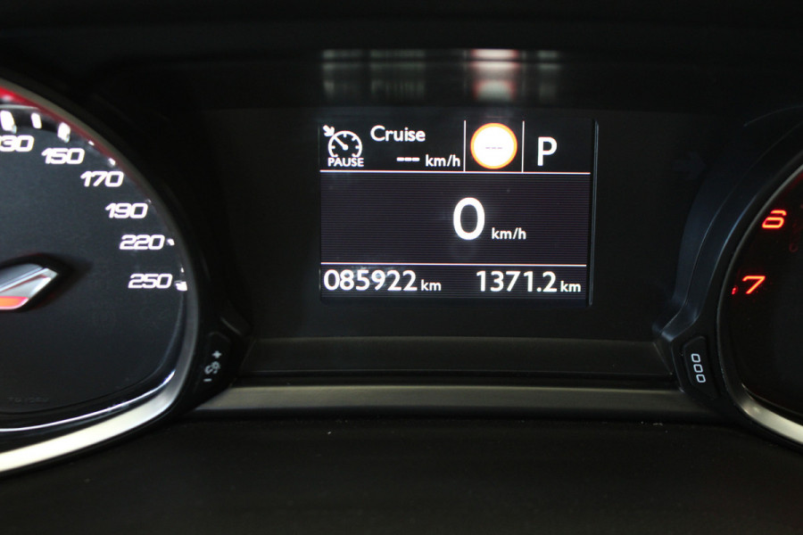 Peugeot 308 1.2 PureTech Allure |Camera|Navi|