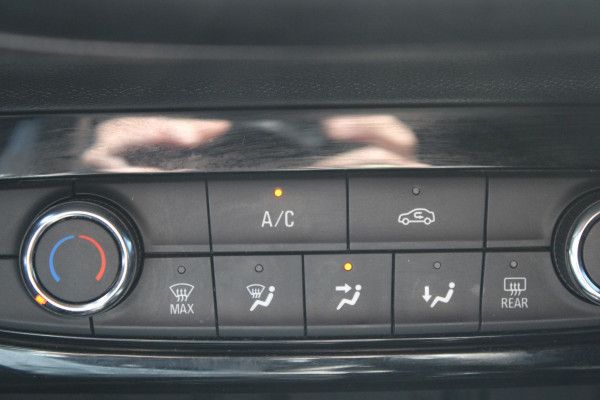 Opel Corsa 1.2 Turbo 100 PK GS Line Automaat | Camera | Navigatie | DAB | Lichtmetalen Velgen | PDC V+A