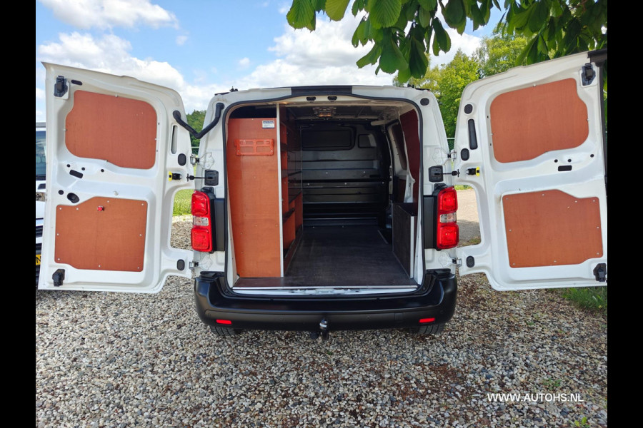 Toyota ProAce Worker 2.0 D-4D Cool Comfort , lang , Euro 6 , 1e eig , in super staat , Apk 5-2026