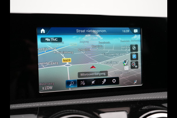 Mercedes-Benz CLA-Klasse Shooting Brake 250 e AMG Plug In Hybrid 218PK PHEV | Navigatie | Sfeerverlichting | Alcantara Sportstoelen | DAB