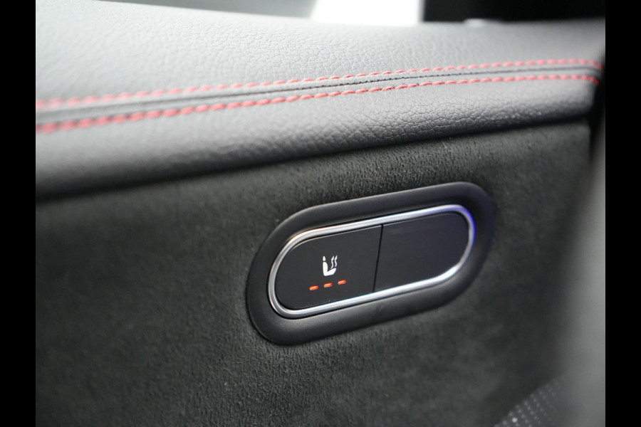 Mercedes-Benz CLA-Klasse Shooting Brake 250 e AMG Plug In Hybrid 218PK PHEV | Navigatie | Sfeerverlichting | Alcantara Sportstoelen | DAB