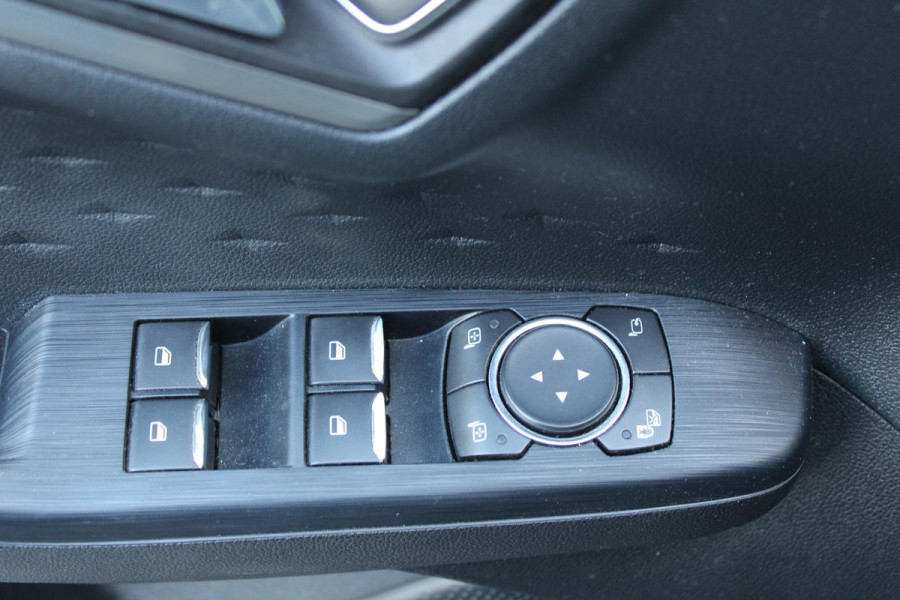 Ford Kuga 2.5 PHEV Titanium | Adaptive cruise control | Winter Pack | Dodehoeksensoren
