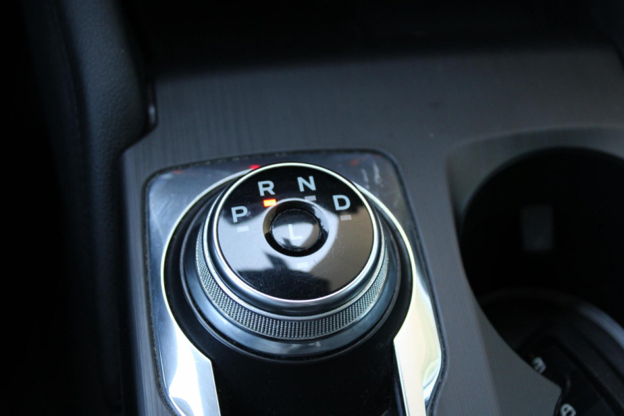 Ford Kuga 2.5 PHEV Titanium | Adaptive cruise control | Winter Pack | Dodehoeksensoren