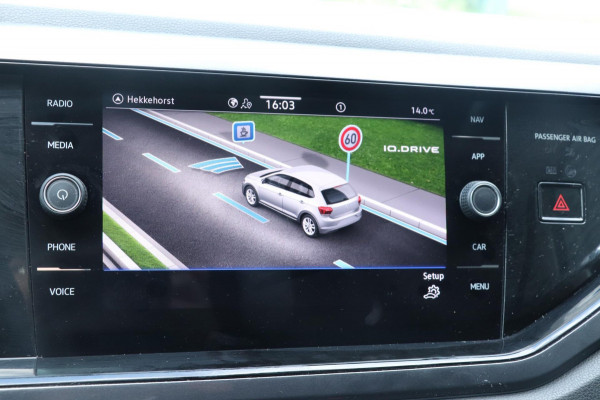 Volkswagen Polo 1.0 TSI R-Line | PANO - DEALER OND - VOL!