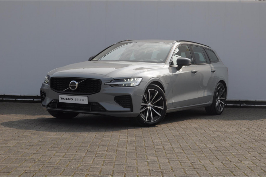 Volvo V60 T6 350PK Automaat Plus Dark / cruise control   / Apple carplay / Elektrische stoelen met geheugen / Parkeersensoren met camera / Elektrische achterklep