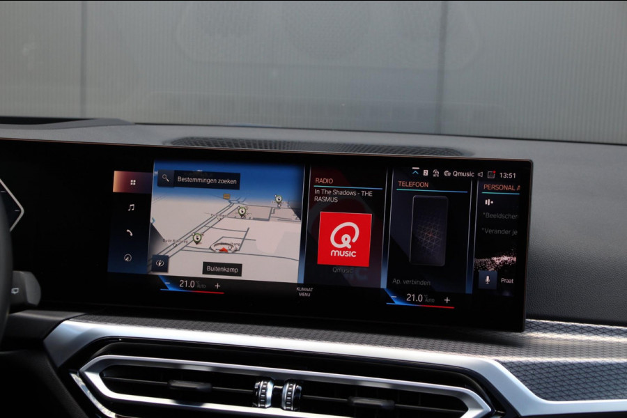 BMW 3 Serie Touring 330e xDrive | M-sport | Pano | Trekhaak