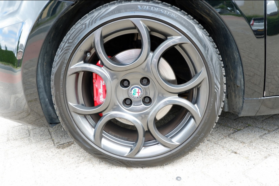Alfa Romeo MiTo 1.4 T MA Veloce 170pk Rijklaarprijs / 12mnd BOVAG garantie