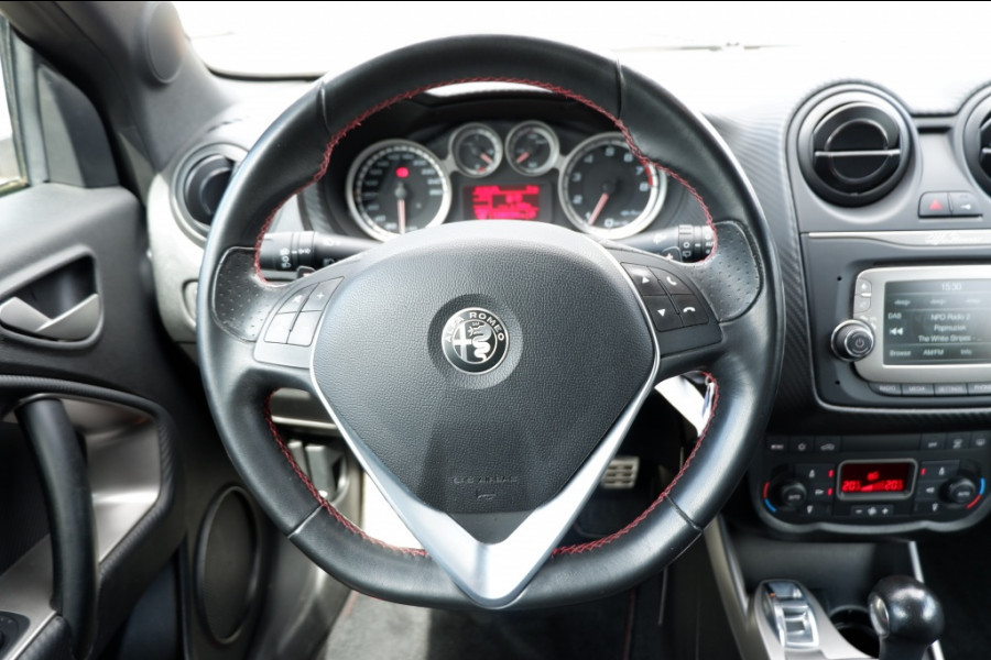 Alfa Romeo MiTo 1.4 T MA Veloce 170pk Rijklaarprijs / 12mnd BOVAG garantie