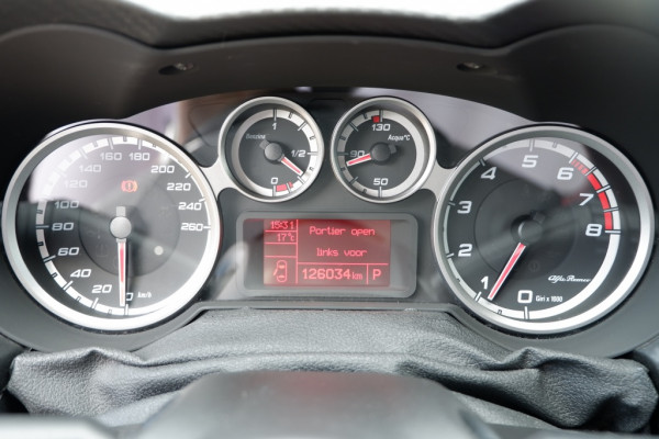Alfa Romeo MiTo 1.4 T MA Veloce 170pk Rijklaarprijs / 12mnd BOVAG garantie