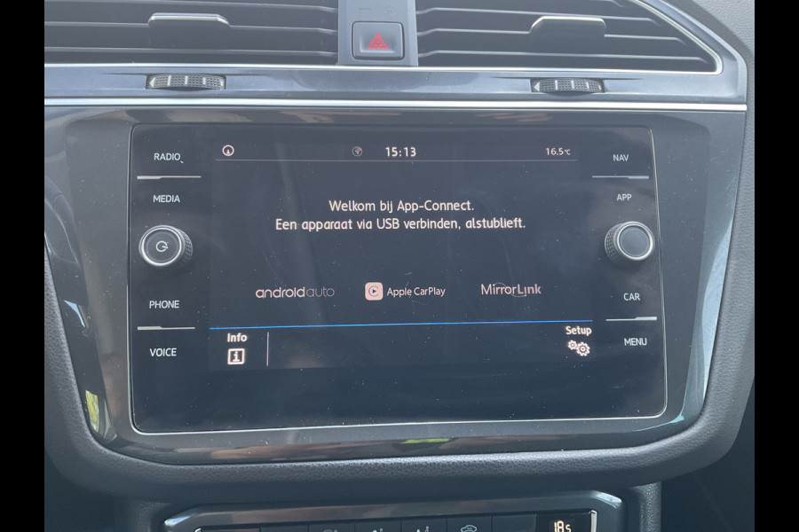 Volkswagen Tiguan 1.5 TSI ACT Comfortline Automaat Elek.Trekhaak Adap.Cruise Carplay!