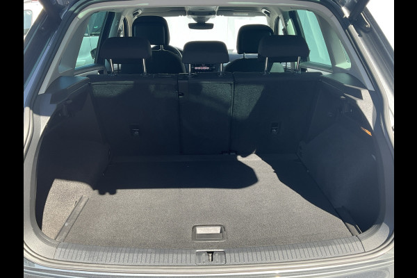 Volkswagen Tiguan 1.5 TSI ACT Comfortline Automaat Elek.Trekhaak Adap.Cruise Carplay!