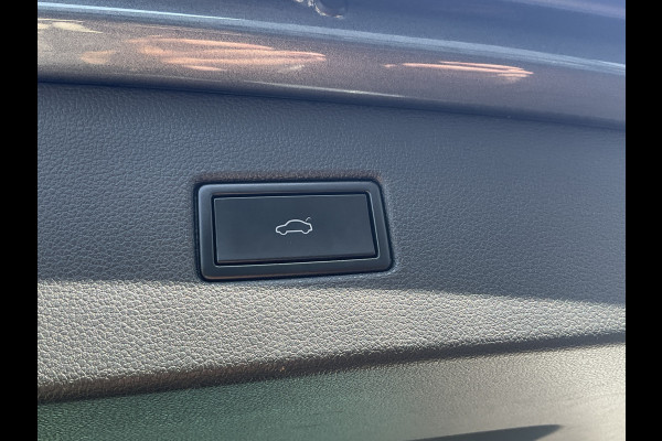 Volkswagen Tiguan 1.5 TSI ACT Comfortline Automaat Elek.Trekhaak Adap.Cruise Carplay!