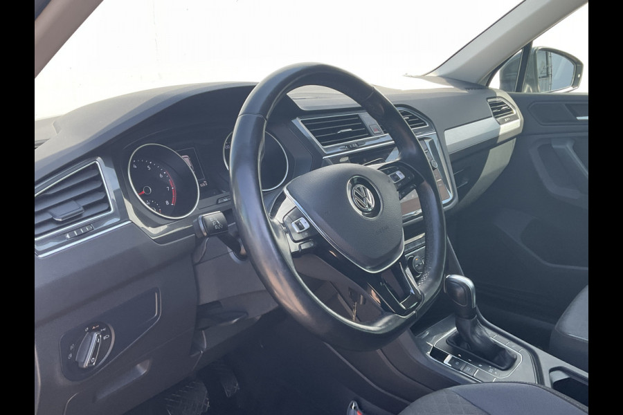 Volkswagen Tiguan 1.5 TSI ACT Comfortline Automaat Elek.Trekhaak Adap.Cruise Carplay!