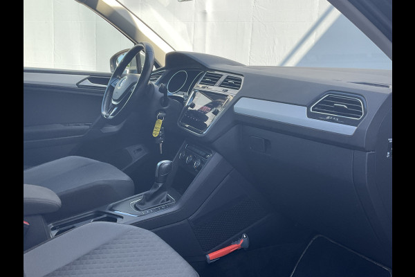 Volkswagen Tiguan 1.5 TSI ACT Comfortline Automaat Elek.Trekhaak Adap.Cruise Carplay!