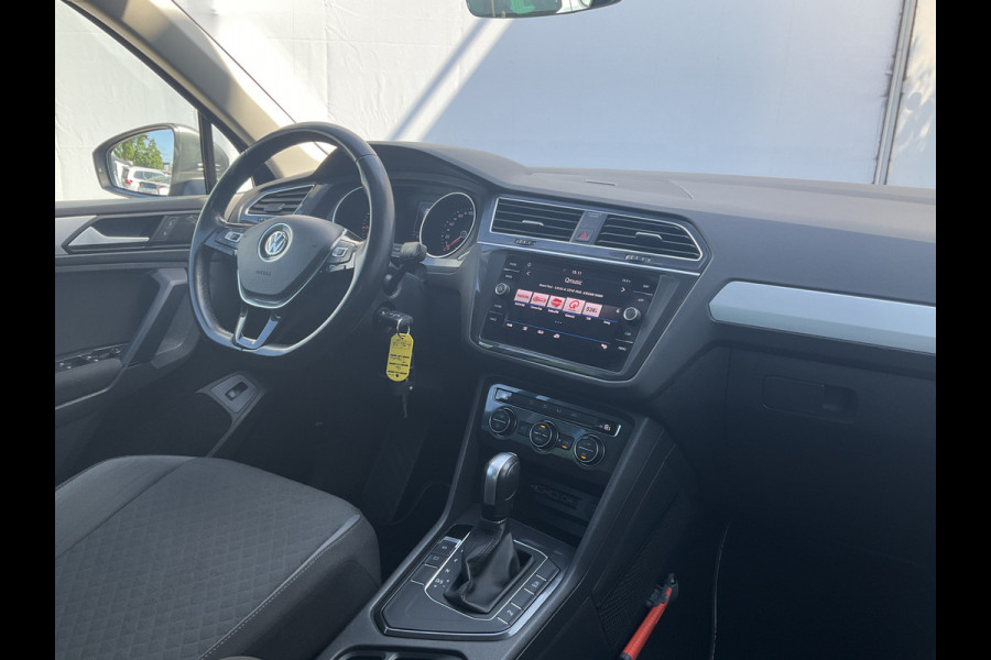 Volkswagen Tiguan 1.5 TSI ACT Comfortline Automaat Elek.Trekhaak Adap.Cruise Carplay!