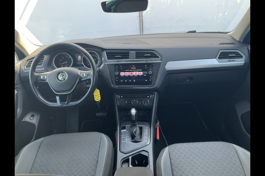 Volkswagen Tiguan 1.5 TSI ACT Comfortline Automaat Elek.Trekhaak Adap.Cruise Carplay!