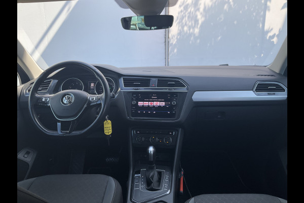 Volkswagen Tiguan 1.5 TSI ACT Comfortline Automaat Elek.Trekhaak Adap.Cruise Carplay!
