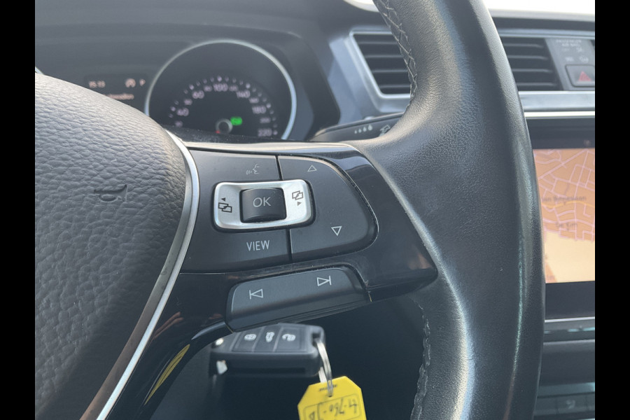 Volkswagen Tiguan 1.5 TSI ACT Comfortline Automaat Elek.Trekhaak Adap.Cruise Carplay!