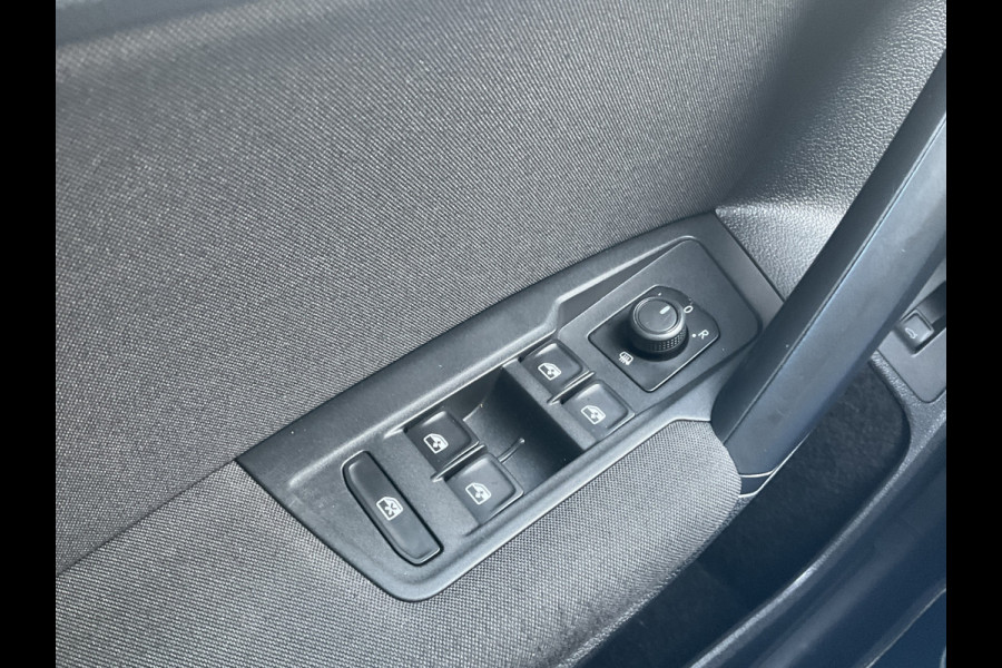Volkswagen Tiguan 1.5 TSI ACT Comfortline Automaat Elek.Trekhaak Adap.Cruise Carplay!