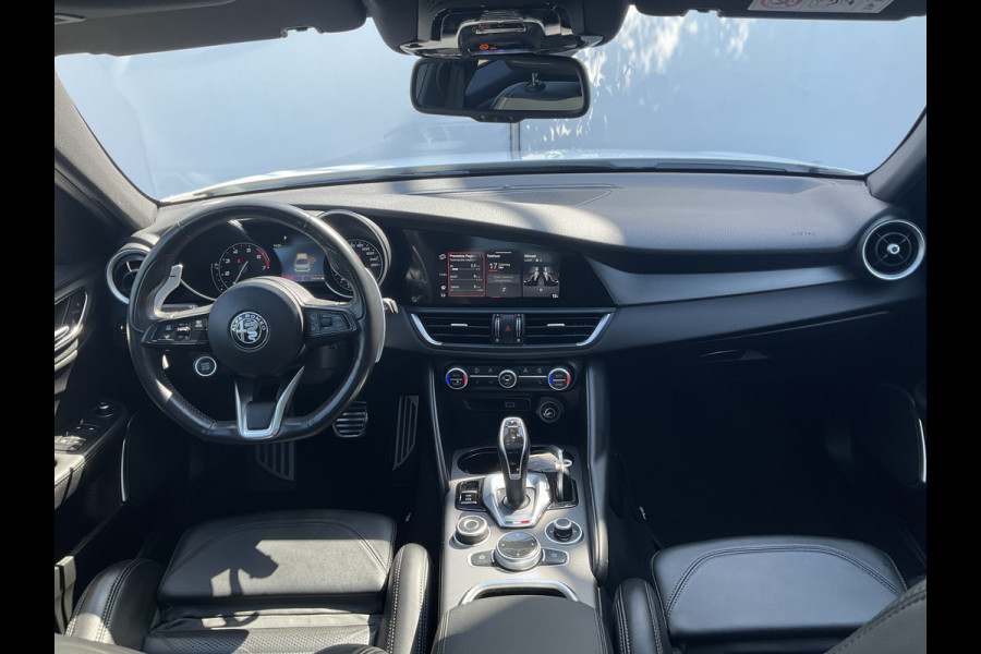 Alfa Romeo Giulia 2.0 T 281pk Veloce AWD Q4 Pano.dak Carplay